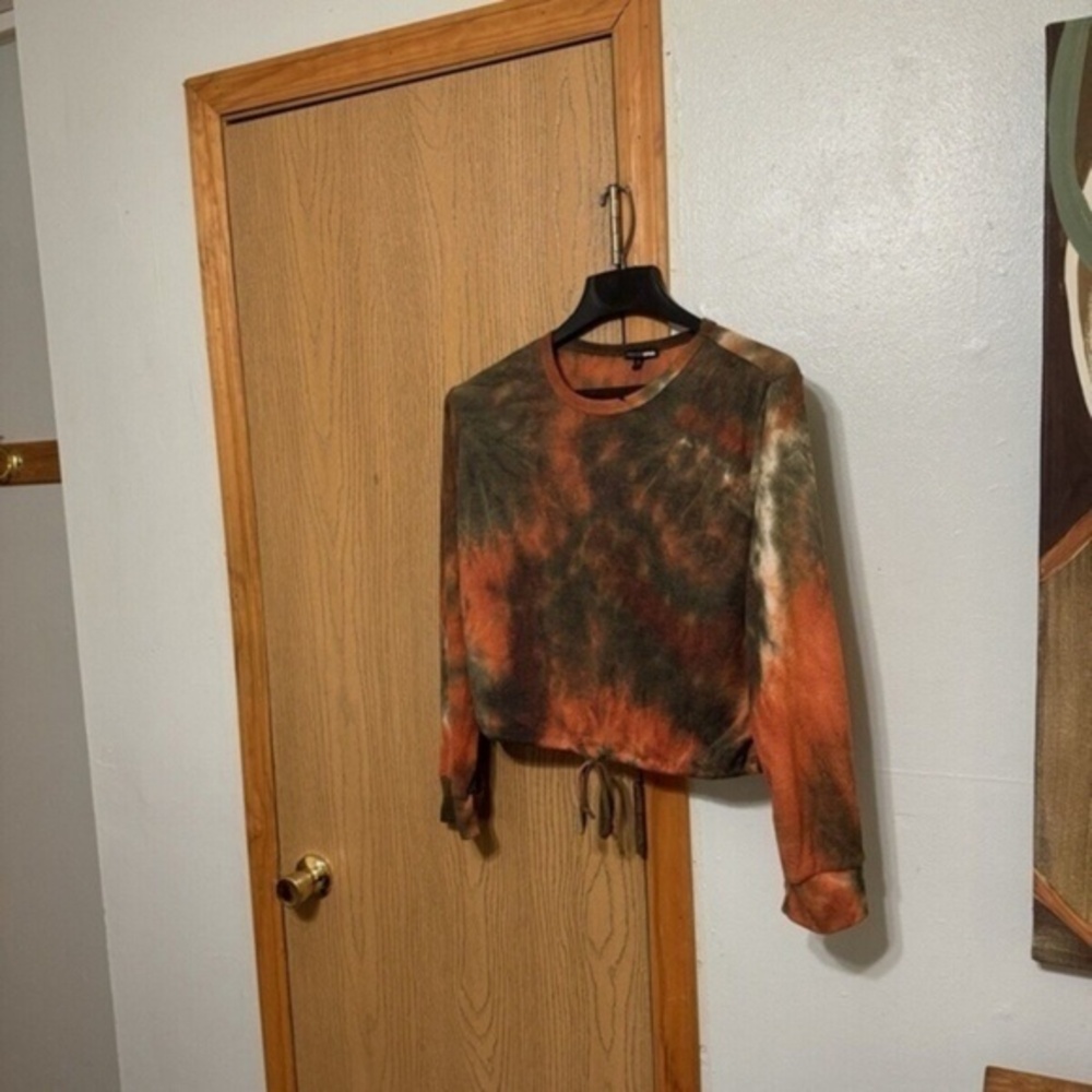 Fashion Nova "Don't Waste My Time" NWT Medium w/Tie Dye Print Long Sleeve Top